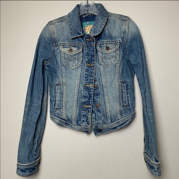 Abercrombie & Fitch Jackets & Blazers - Abercrombie & Fitch Vintage Blue Jean Jacket | S